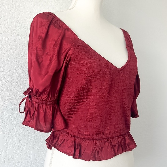 Band of the Free Lea Rhubarb Smocked Puff Sleeve Ruffle Hem Crop Top Size Large - Picture 8 of 11